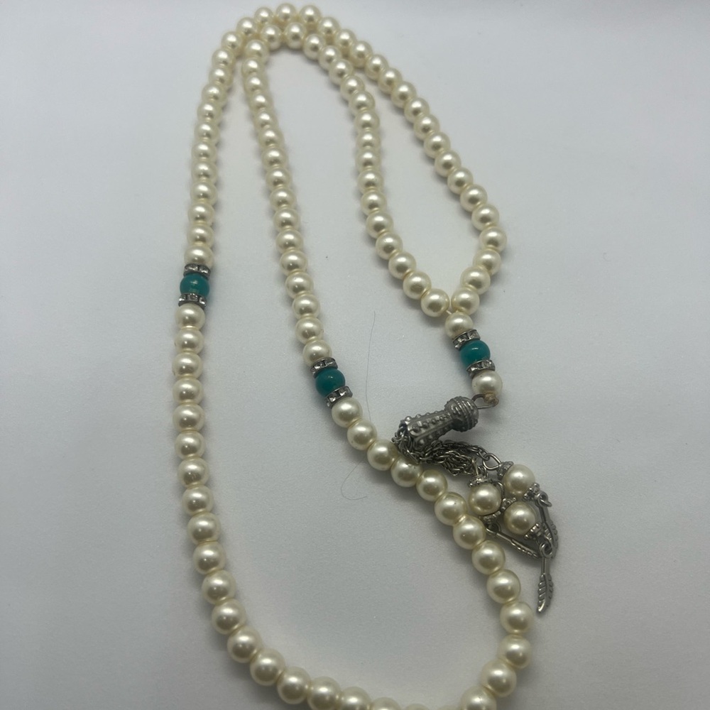 Blue and Cream Pearl Necklace with Silver Cross - Picture 2 of 5